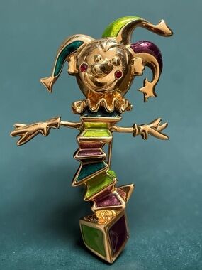Vintage Gold Tone Colorful Clown Jester Brooch Pin For Women Retro Art